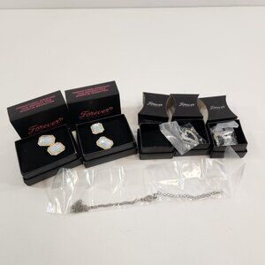 Forever / Paula Abdul / Avon Bundle Rhinestone Heart Pendant & Hollywood Studs